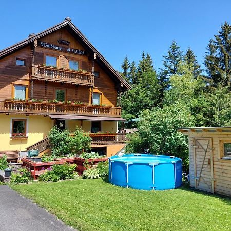Apartamento Waldhaus Sankt Martin am Tennengebirge Exterior foto