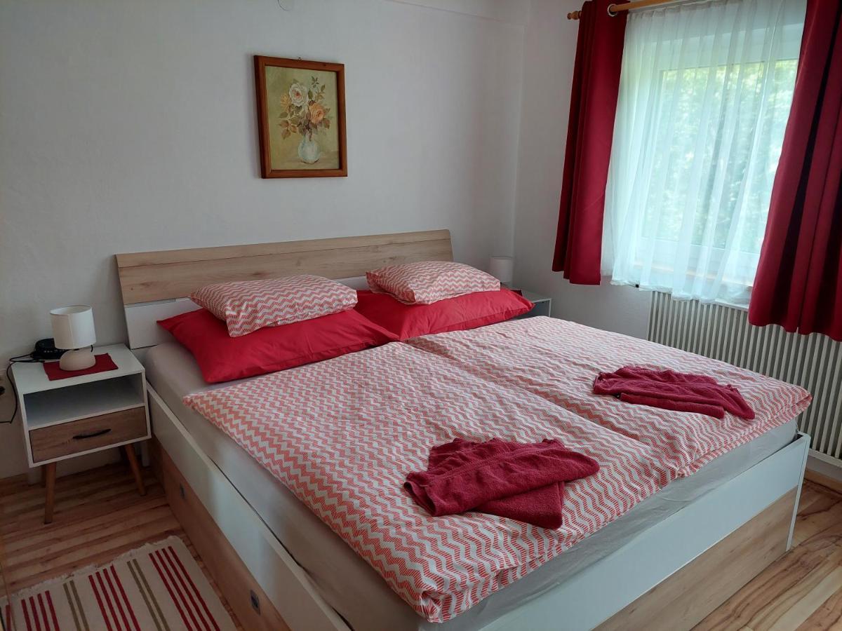 Apartamento Waldhaus Sankt Martin am Tennengebirge Exterior foto